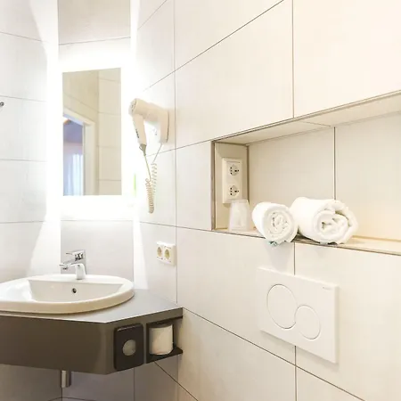 فندق Loc Kannenkeller Smart 3*