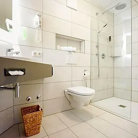 Loc Kannenkeller Smart فندق 3*